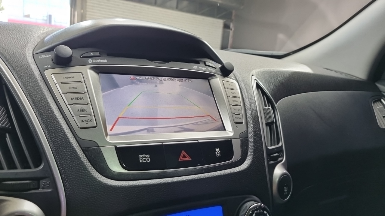 Hyundai Tucson ix Diesel 2WD LX20 Luxury 2013 — фото 17