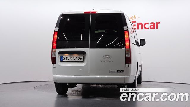 Hyundai Staria HEV 1.6 Cargo 5-Seater Modern 2025 — фото 4