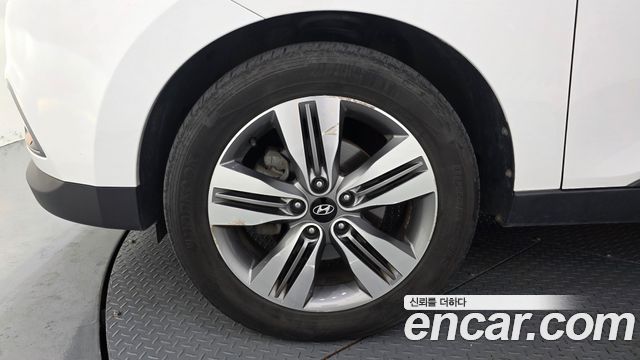 Hyundai Tucson ix Diesel(e-VGT) 2WD Modern 2014 — фото 5