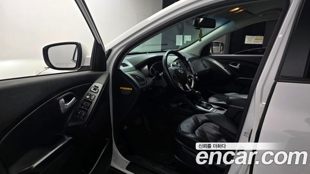 Hyundai Tucson ix Diesel(e-VGT) 2WD Modern 2014 — фото 10