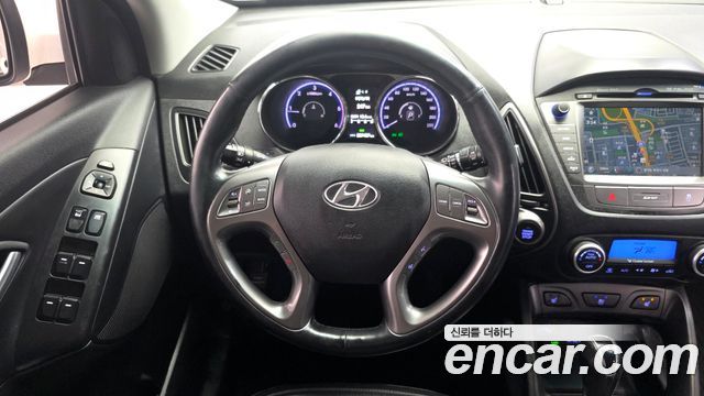 Hyundai Tucson ix Diesel(e-VGT) 2WD Modern 2014 — фото 13
