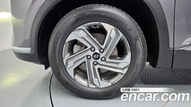 Hyundai Santa Fe Diesel 2.2 2WD Prestige 2021 — фото 5