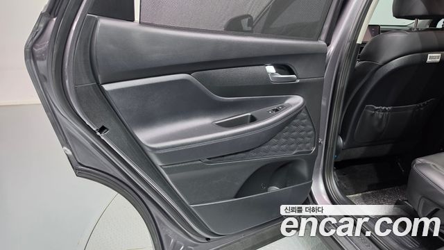 Hyundai Santa Fe Diesel 2.2 2WD Prestige 2021 — фото 25