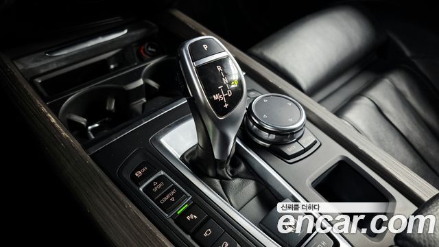 BMW X5 (F15) xDrive 40d Black&White Edition 2015 — фото 9