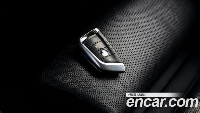 BMW X5 (F15) xDrive 40d Black&White Edition 2015 — фото 16