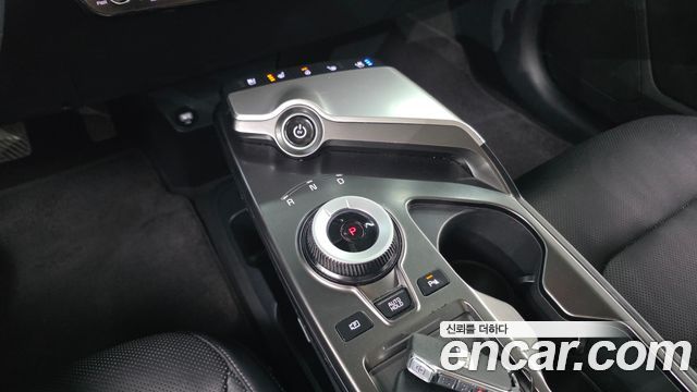 Kia EV6 Long Range Air 2023 — фото 9
