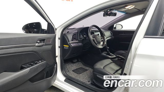 Hyundai Avante (AD) 1.6 GDI Modern 2016 — фото 10
