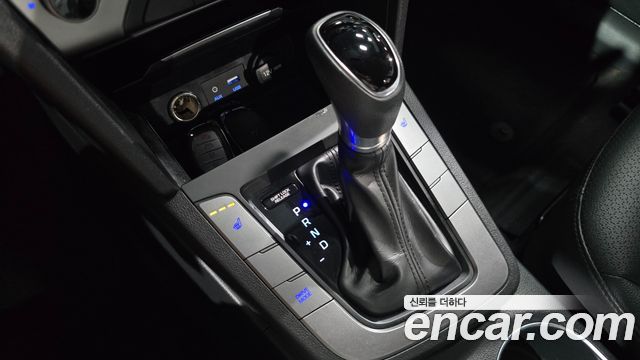 Hyundai Avante (AD) 1.6 GDI Value Plus 2018 — фото 9