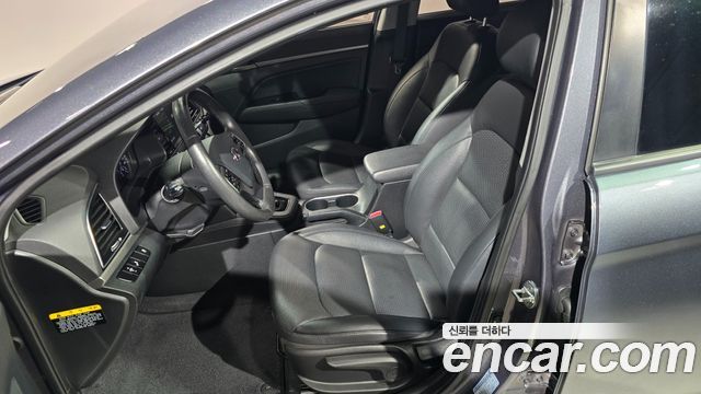 Hyundai Avante (AD) 1.6 GDI Value Plus 2018 — фото 10