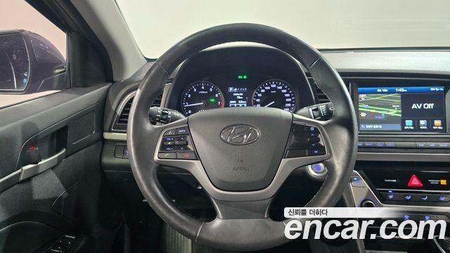 Hyundai Avante (AD) 1.6 GDI Value Plus 2018 — фото 17