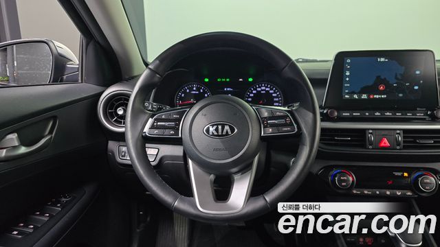 Kia K3 Prestige 2019 — фото 12