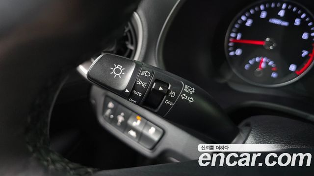 Kia K3 Prestige 2019 — фото 32