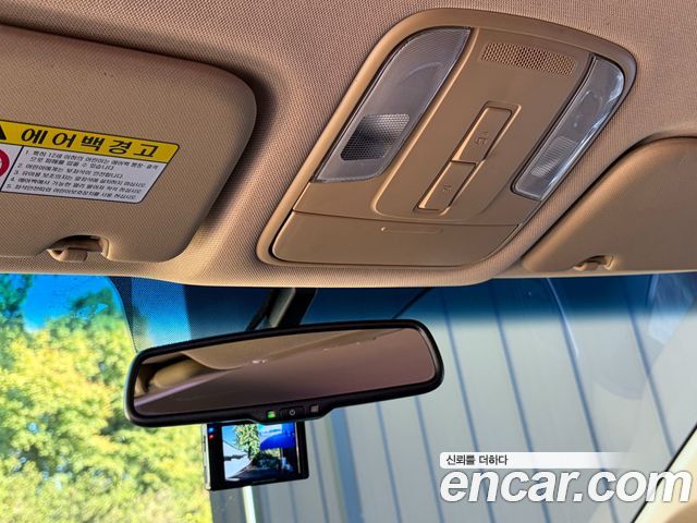 Kia Carnival 9-Seater Luxury 2019 — фото 18