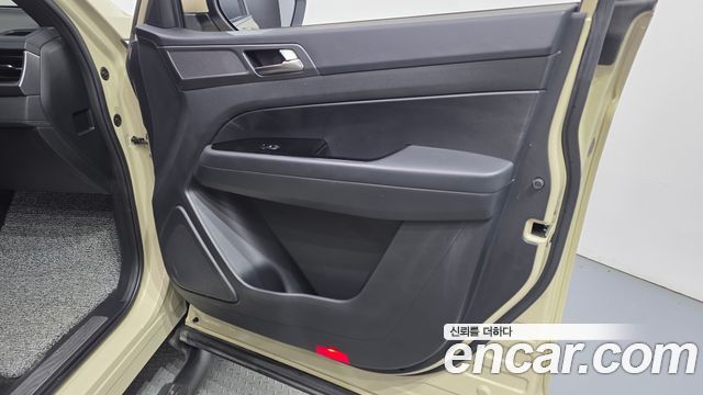 KG Mobility (SsangYong) Rexton Sports Khan Diesel 2.2 4WD Culman Prestige 2024 — фото 24