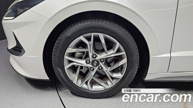 Hyundai Sonata (DN8) 2.0 Premium Family 2020 — фото 5