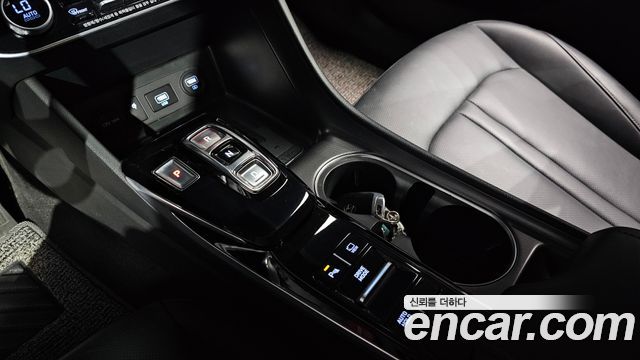 Hyundai Sonata (DN8) 2.0 Premium Family 2020 — фото 9