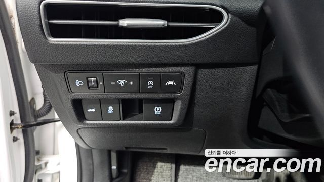 Hyundai Sonata (DN8) 2.0 Premium Family 2020 — фото 17