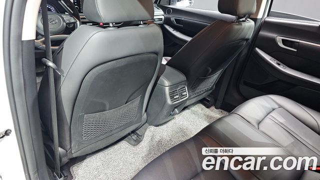 Hyundai Sonata (DN8) 2.0 Premium Family 2020 — фото 28