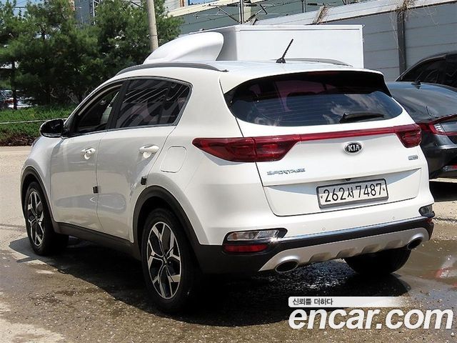 Kia Sportage The Bold Diesel 2.0 2WD Prestige 2019 — фото 3