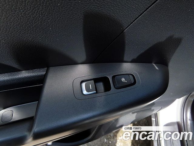 Kia Sportage The Bold Diesel 2.0 2WD Prestige 2019 — фото 10