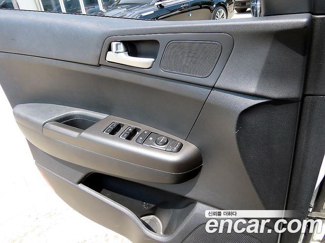 Kia Sportage The Bold Diesel 2.0 2WD Prestige 2019 — фото 19