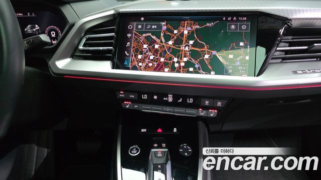 Audi Q4 e-tron (F4) 40 Premium 2023 — фото 13