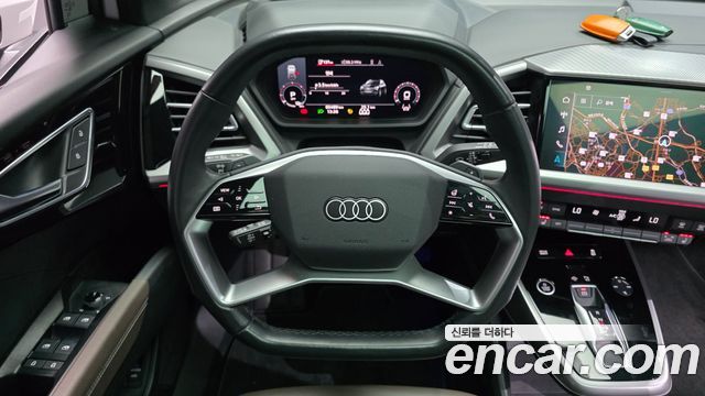 Audi Q4 e-tron (F4) 40 Premium 2023 — фото 14