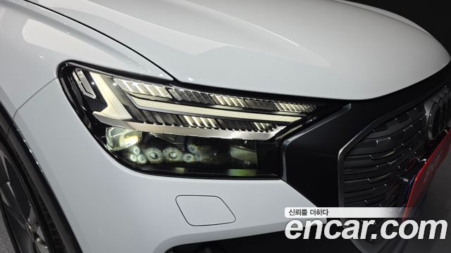 Audi Q4 e-tron (F4) 40 Premium 2023 — фото 22