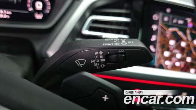 Audi Q4 e-tron (F4) 40 Premium 2023 — фото 28