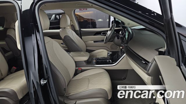 Kia Carnival (IV) Diesel 9-Seater Prestige 2023 — фото 10