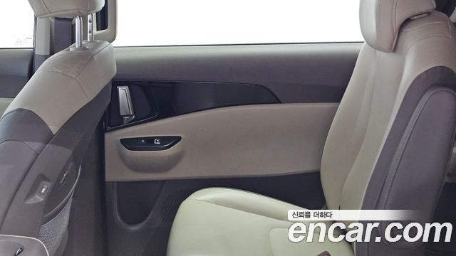 Kia Carnival (IV) Diesel 9-Seater Prestige 2023 — фото 25