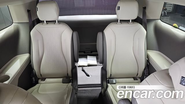 Kia Carnival (IV) Diesel 9-Seater Prestige 2023 — фото 26