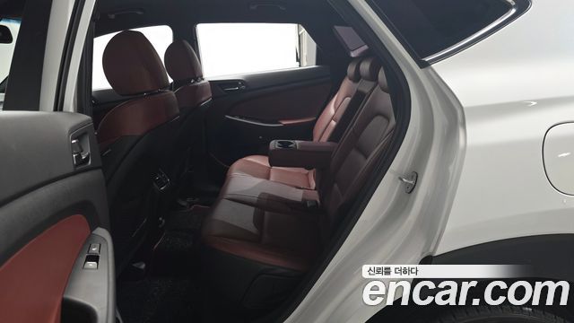 Hyundai Tucson Diesel 2.0 2WD Premium 2019 — фото 12