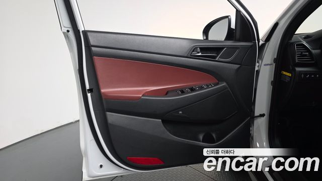 Hyundai Tucson Diesel 2.0 2WD Premium 2019 — фото 24