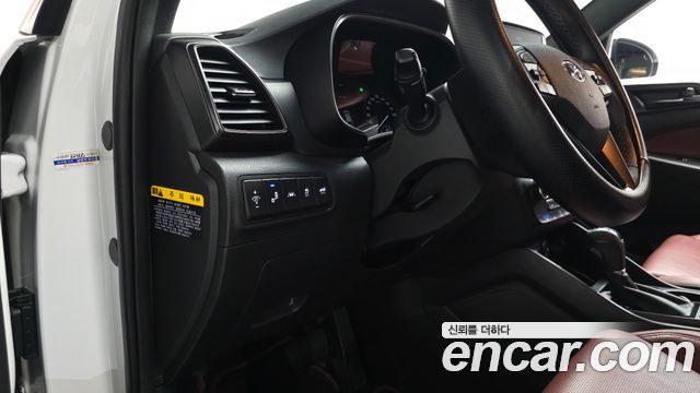 Hyundai Tucson Diesel 2.0 2WD Premium 2019 — фото 41