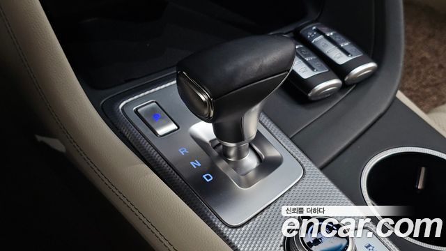 Genesis G70 Gasoline 2.0T 2WD 2021 — фото 9