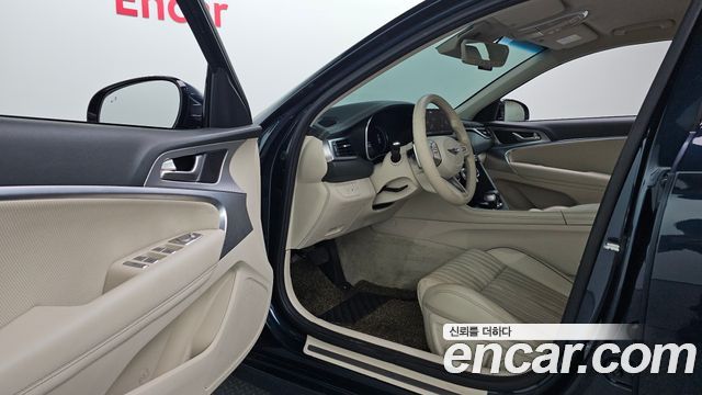 Genesis G70 Gasoline 2.0T 2WD 2021 — фото 10