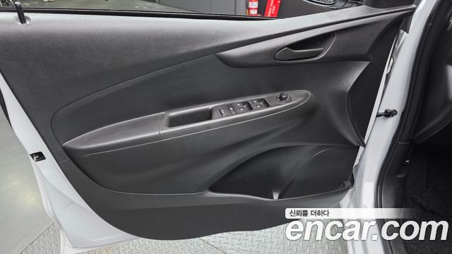 Chevrolet Spark LT 2019 — фото 24