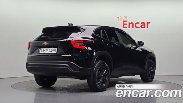 Chevrolet Trax Crossover 1.2 LS 2024 — фото 2