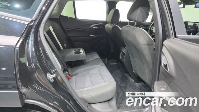 Chevrolet Trax Crossover 1.2 LS 2024 — фото 28