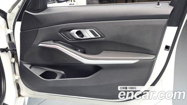 BMW 3 Series (G20) 320d xDrive 2020 — фото 25