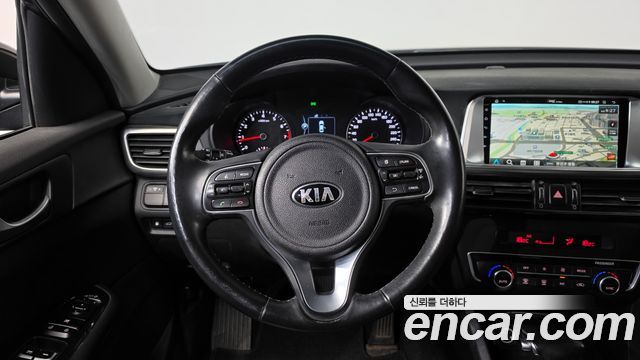 Kia K5 (II) 2.0 MX Noblesse 2016 — фото 13