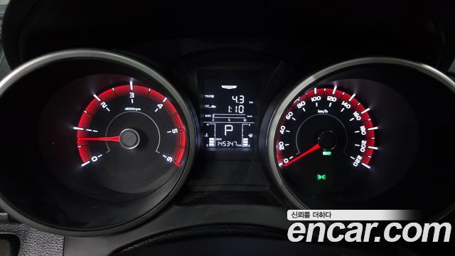 KG Mobility (SsangYong) Tivoli Air Diesel IX 2WD 2016 — фото 8