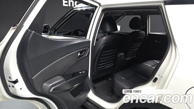 KG Mobility (SsangYong) Tivoli Air Diesel IX 2WD 2016 — фото 32