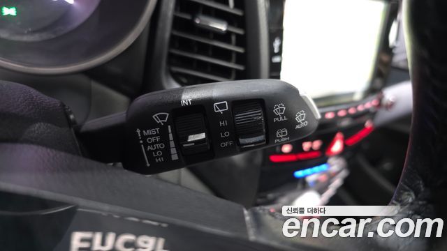 KG Mobility (SsangYong) Tivoli Air Diesel IX 2WD 2016 — фото 35