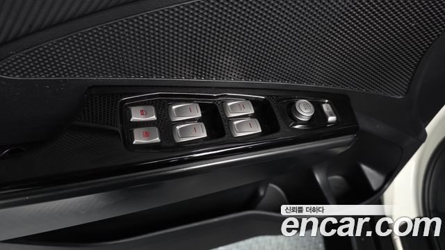 KG Mobility (SsangYong) Tivoli Air Diesel IX 2WD 2016 — фото 37
