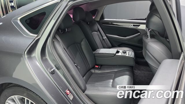 Genesis G80 3.3 GDI Luxury 2017 — фото 11
