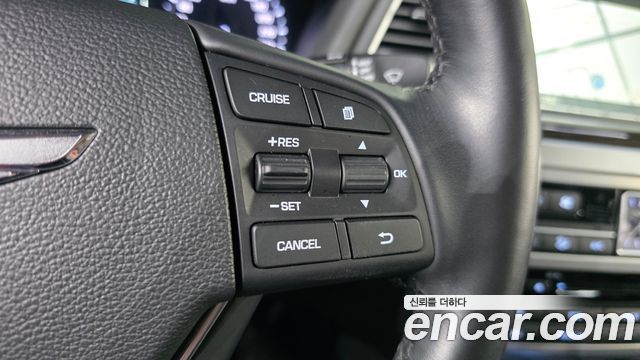 Genesis G80 3.3 GDI Luxury 2017 — фото 19