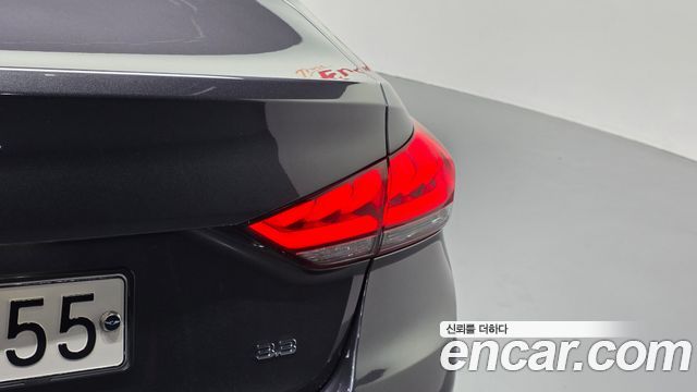 Genesis G80 3.3 GDI Luxury 2017 — фото 23