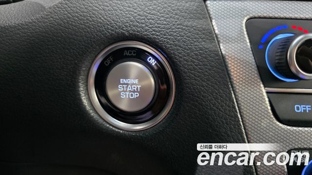 Genesis G80 3.3 GDI Luxury 2017 — фото 27